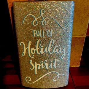 Hello check out this 64oz never been used flask.